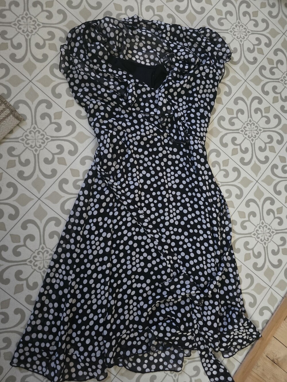Voir Voir Women's Size 12 Polka Dot Black And White Women’s Dress! NWOT